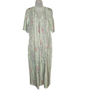 NWT Ladies LG Jumper Unknown Maker Polyester Pale Green Pink B80